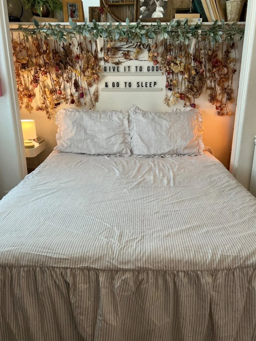 Triangle Home Fashions this king